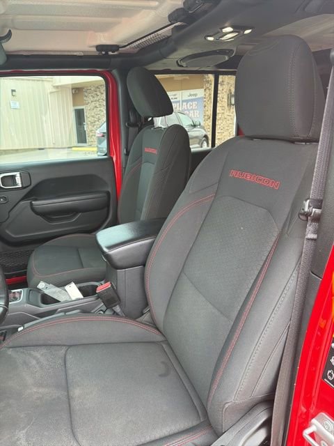 Used 2022 Jeep Wrangler Unlimited Rubicon w/ Cold Weather Group image 14