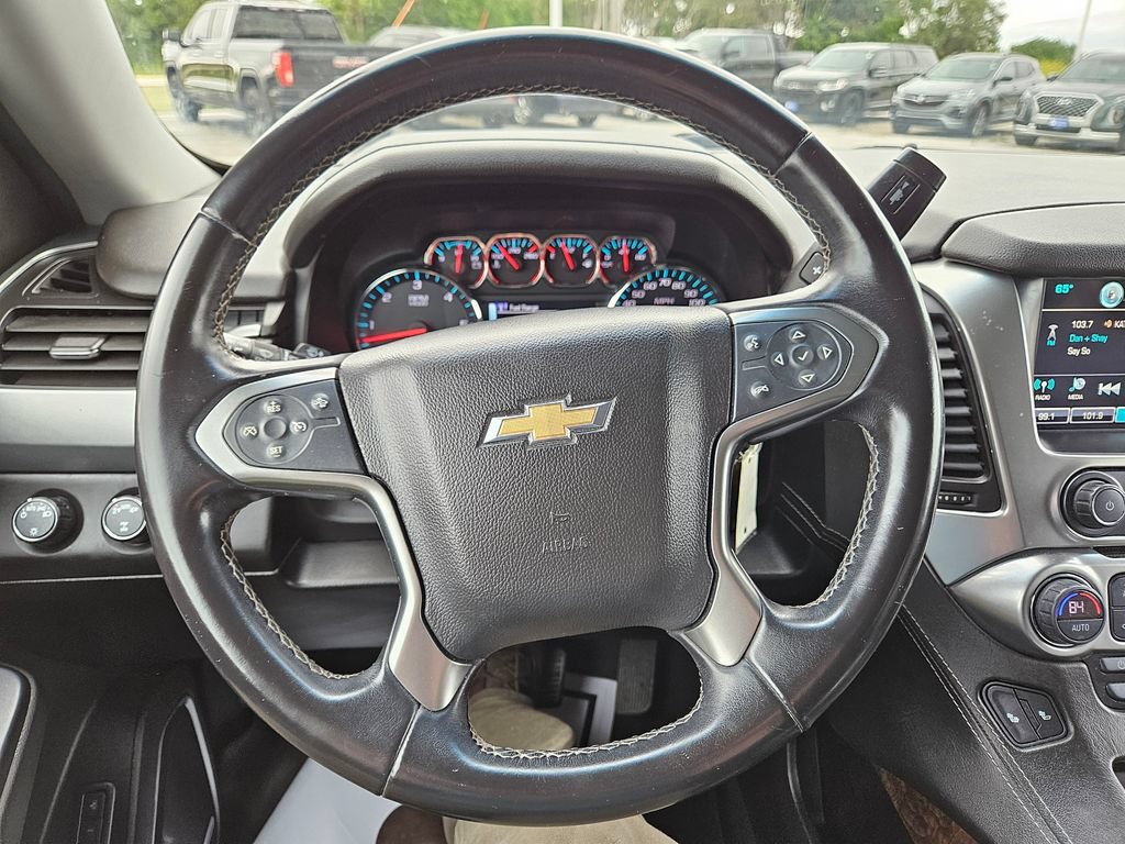 Used 2018 Chevrolet Suburban LT AWD/4WD image 11