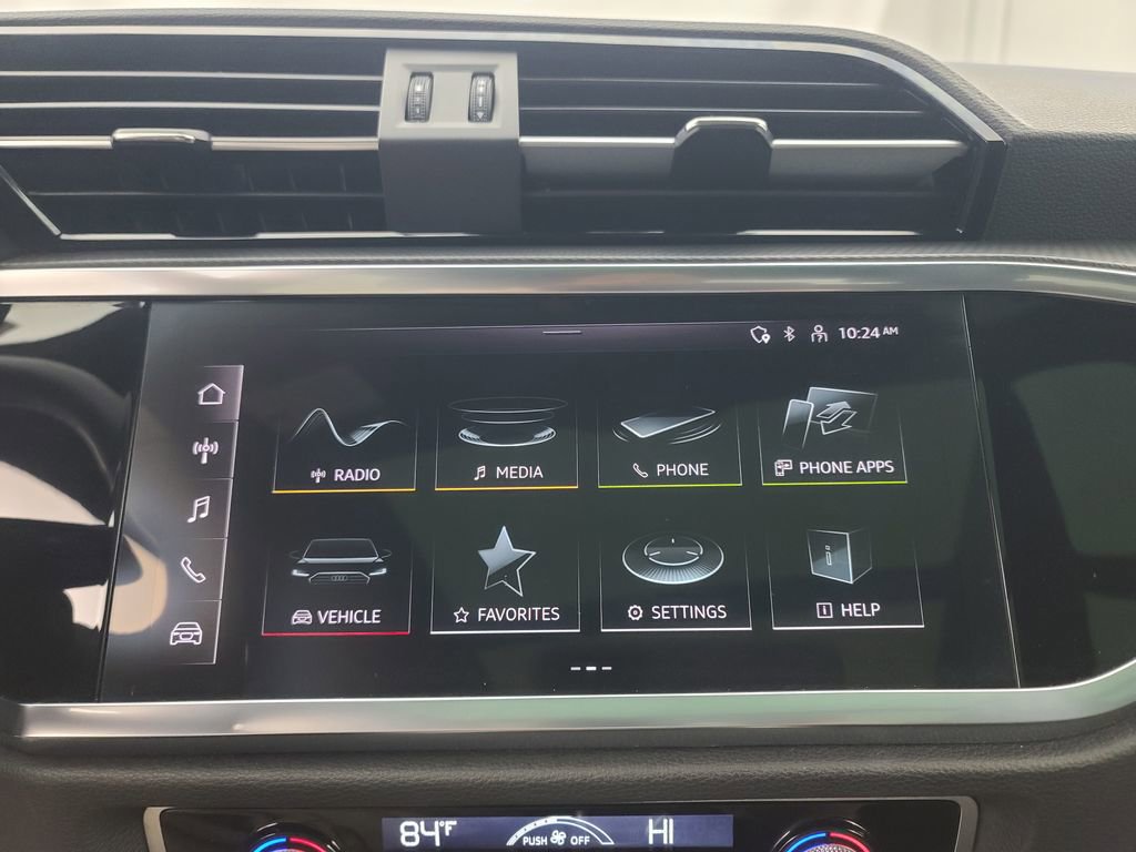 Used 2025 Audi Q3 2.0T Premium image 32