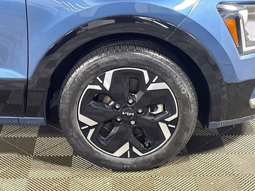Used 2023 Kia Niro Wind FWD image 23