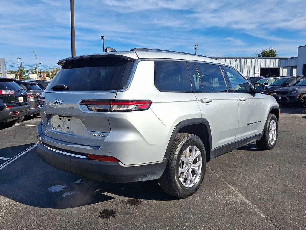 Used 2022 Jeep Grand Cherokee L Limited image 6