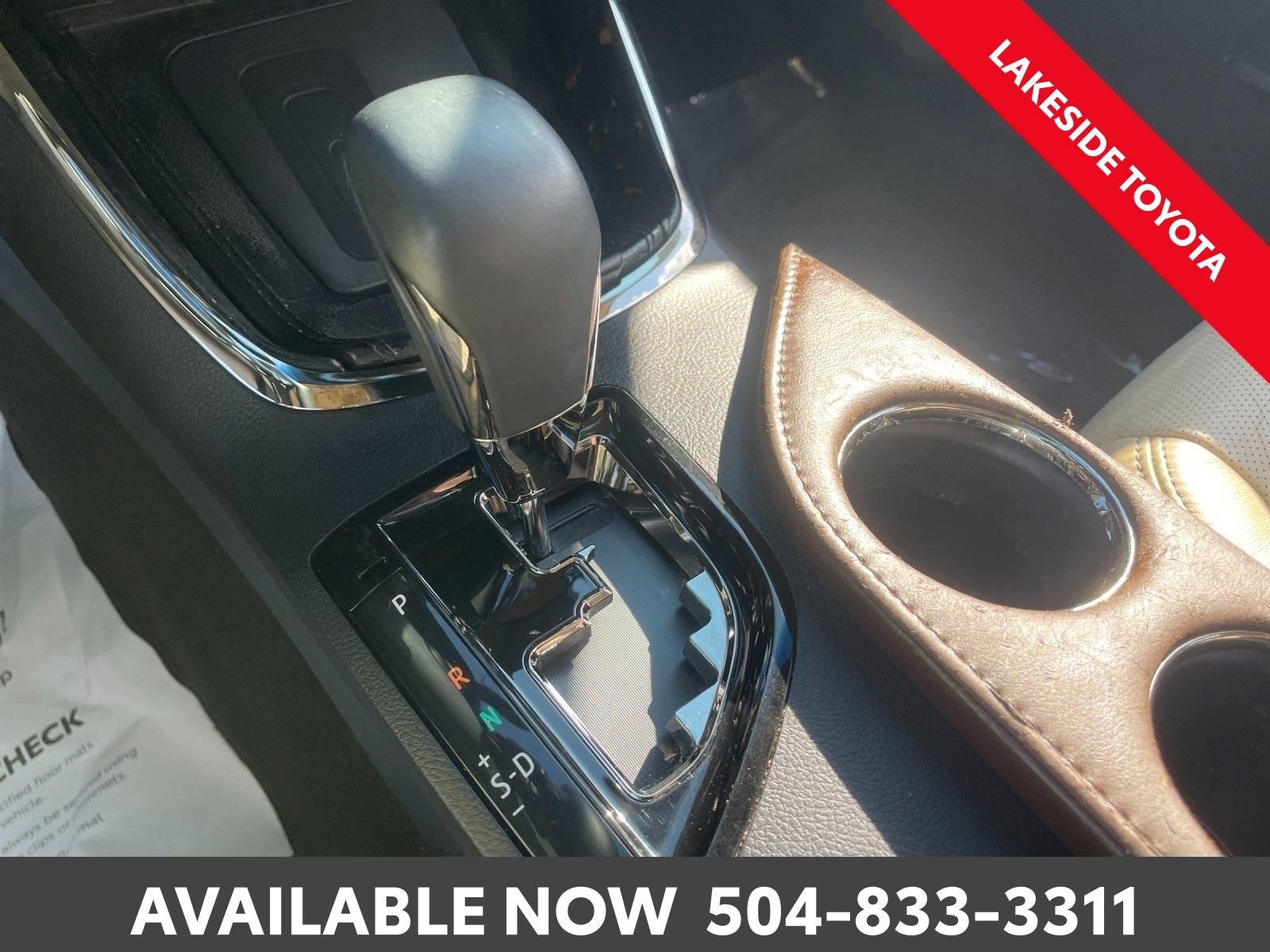 Used 2015 Toyota Avalon Limited w/ Technology Package image 33