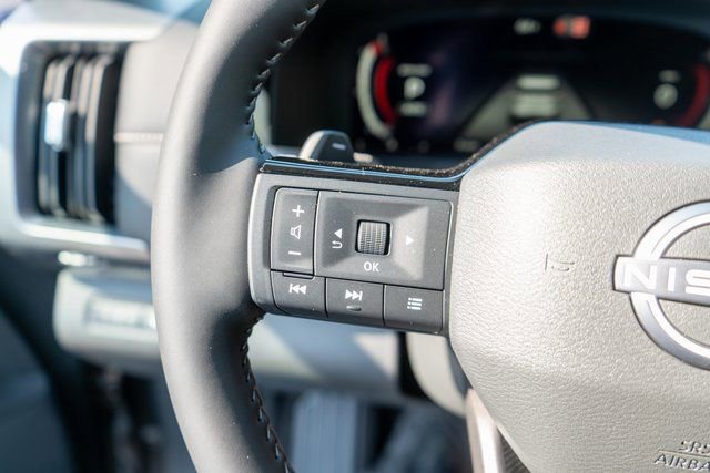 New 2026 Nissan Pathfinder SL AWD/4WD image 16