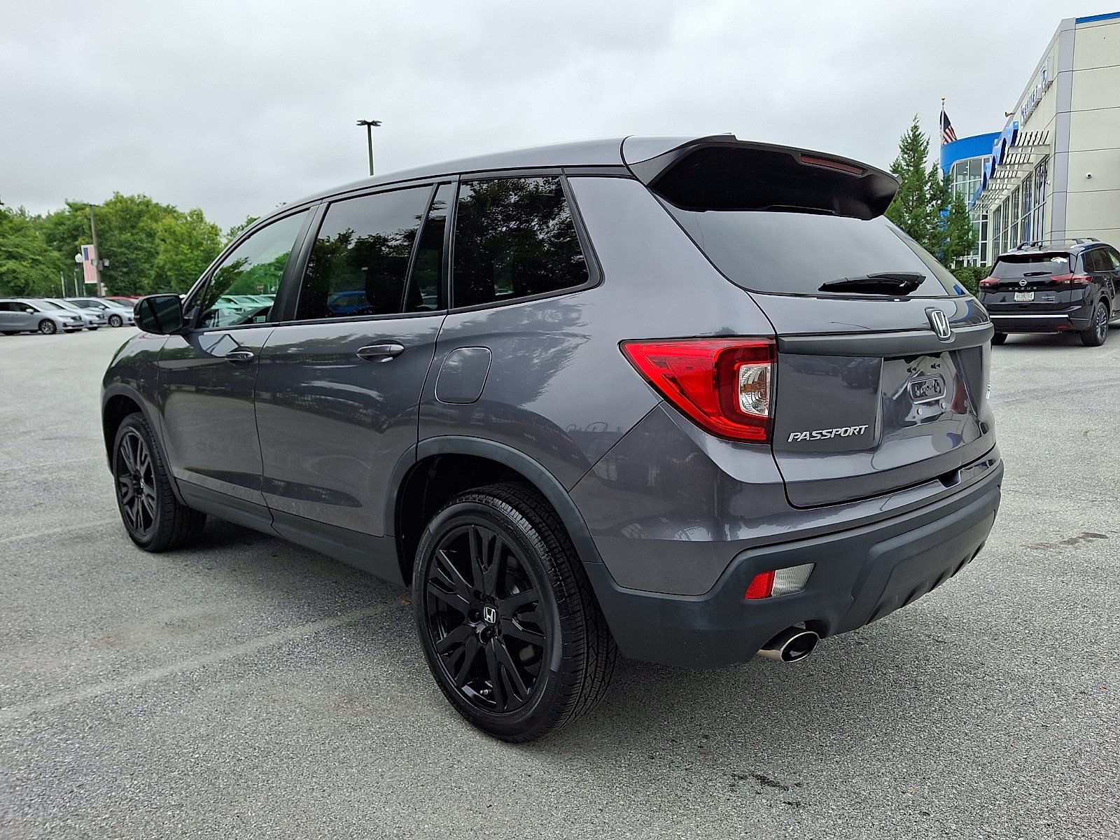 Used 2021 Honda Passport Sport image 4