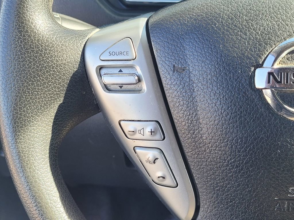 Used 2016 Nissan Versa SV image 13
