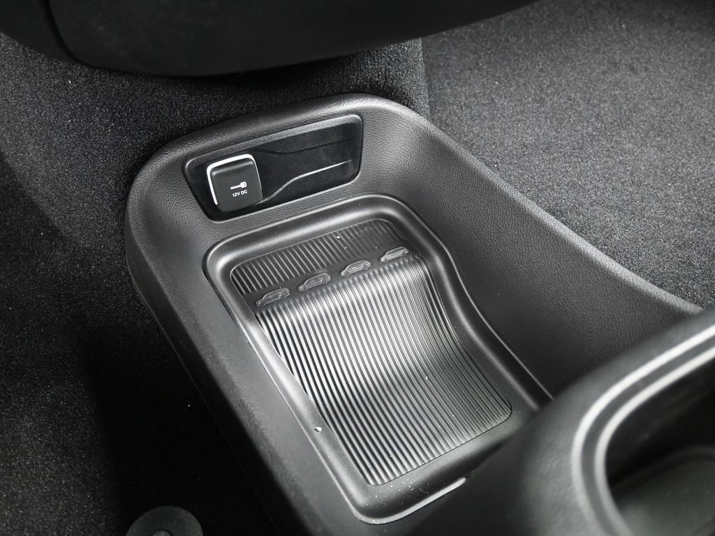 New 2026 Chrysler Pacifica Select w/ S Appearance Package image 25
