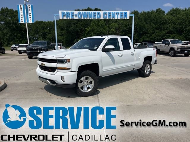Used 2019 Chevrolet Silverado 1500 LT w/ Texas Edition AWD/4WD image 1
