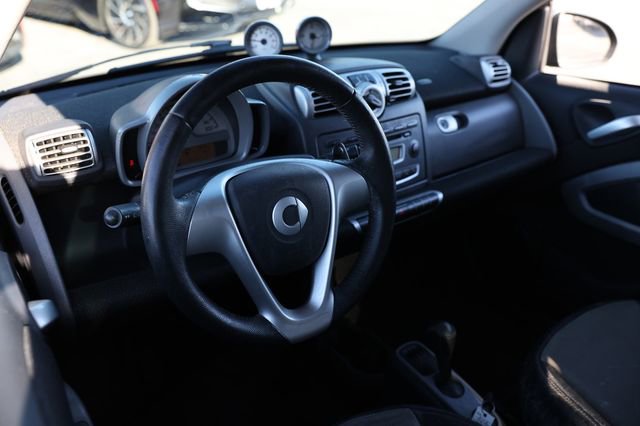 Used 2009 smart fortwo pure image 28