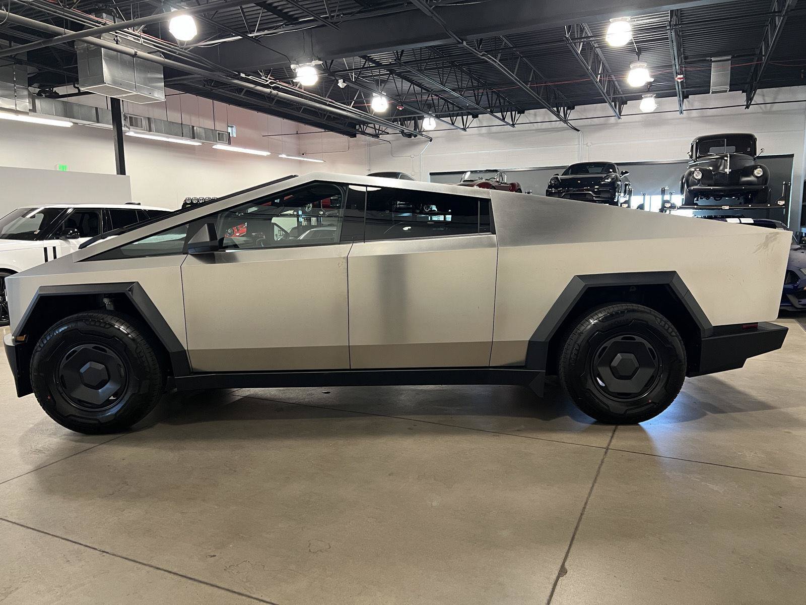 Used 2026 Tesla Cybertruck AWD Crew Cab image 6