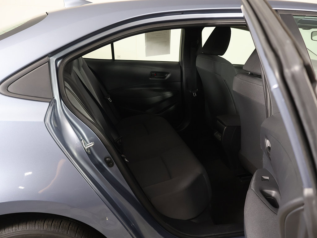 Used 2025 Toyota Corolla LE FWD image 29
