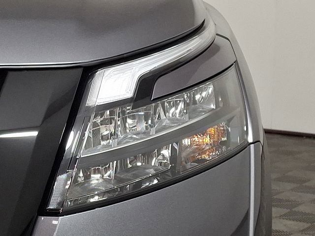 Used 2025 Nissan Pathfinder Rock Creek image 12
