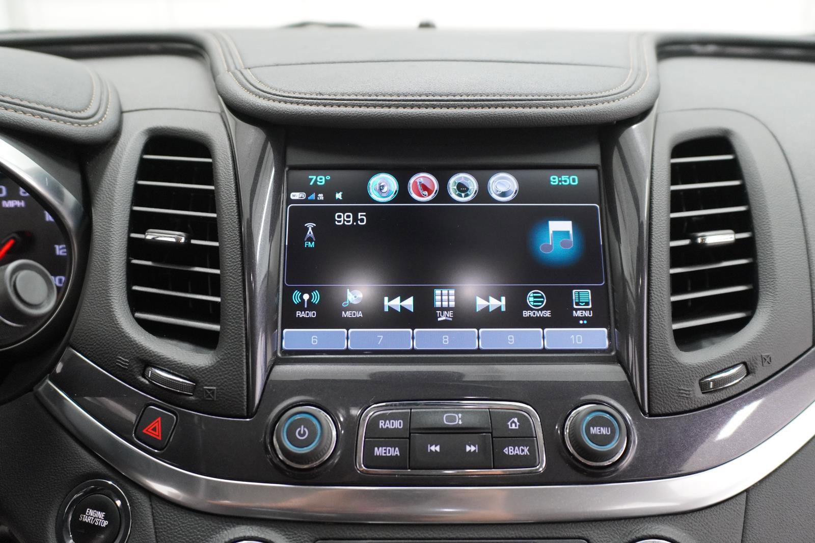 Used 2019 Chevrolet Impala LT FWD image 23