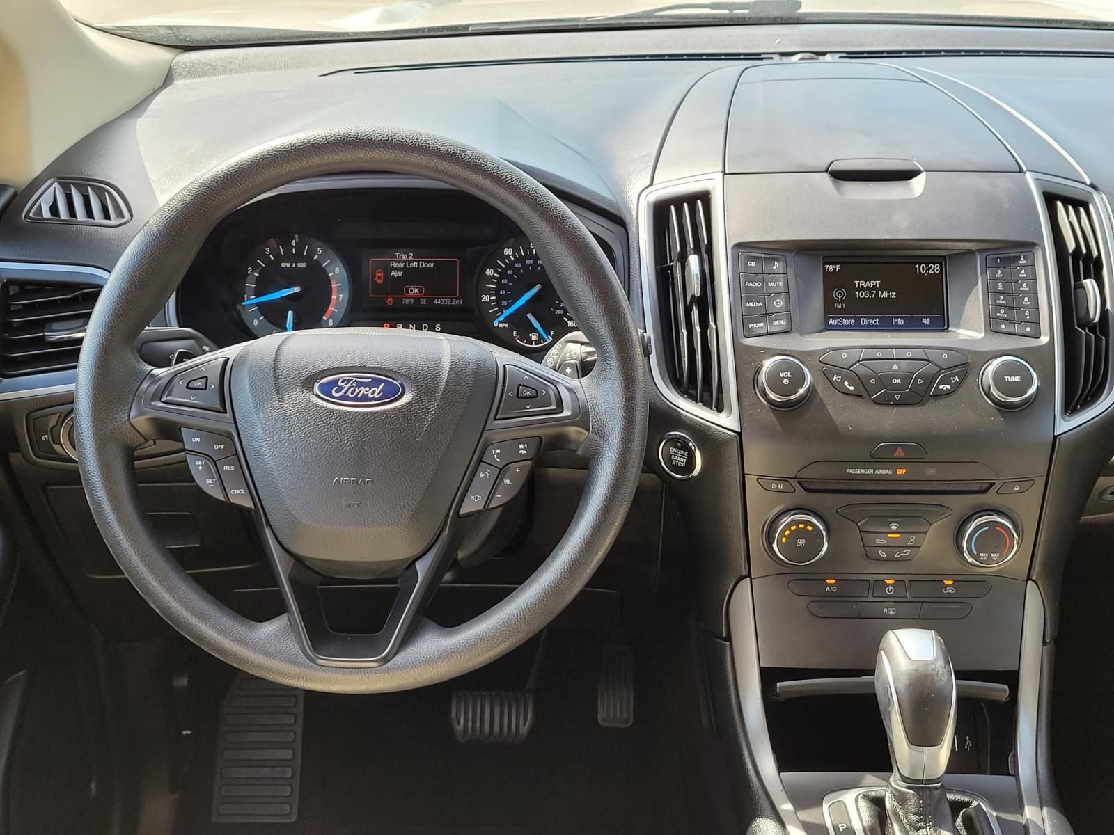 Used 2017 Ford Edge SE w/ Cargo Accessory Package FWD image 17