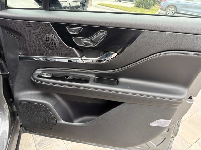 New 2026 Lincoln Corsair Premiere FWD image 17