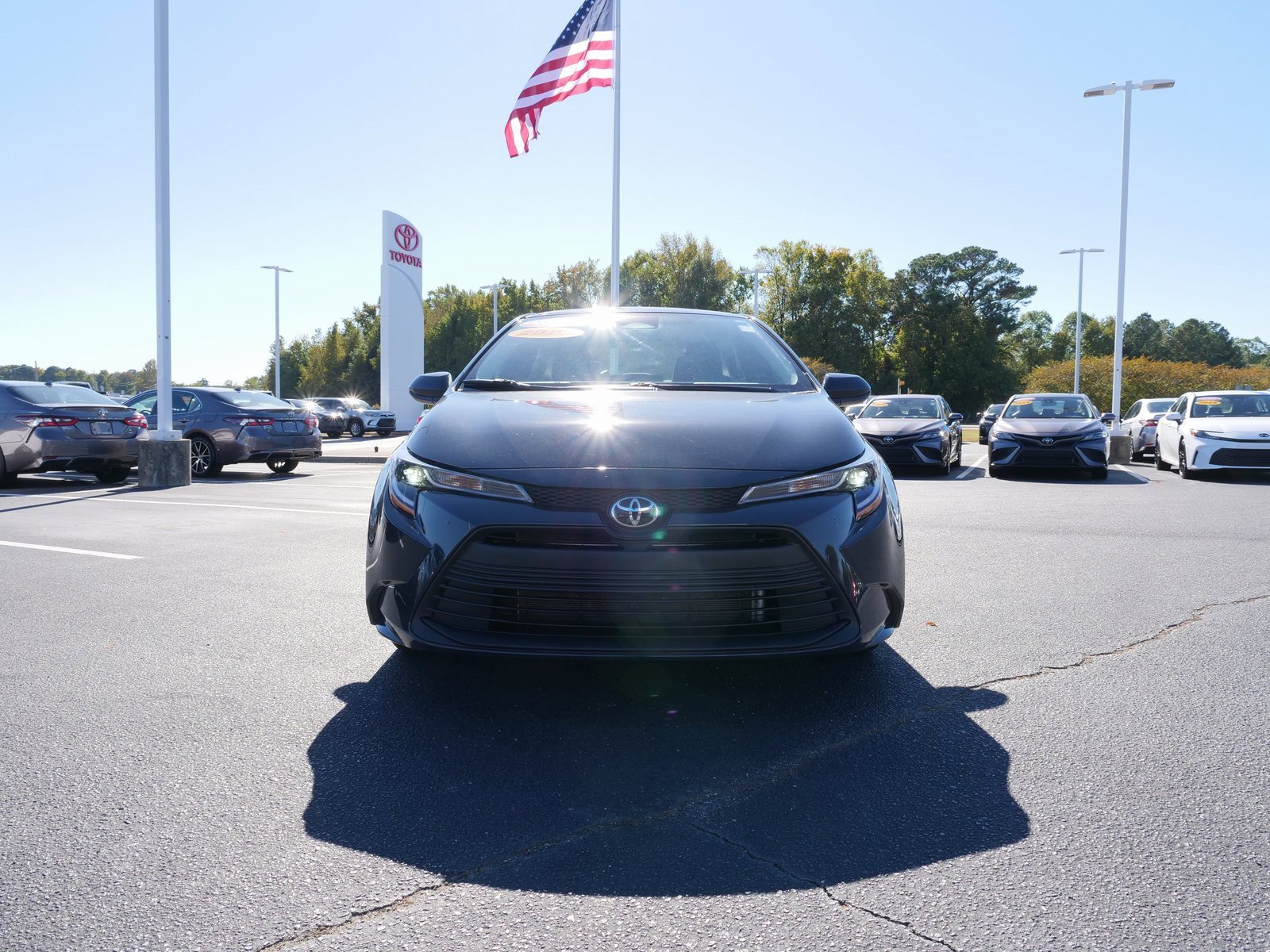 Used 2023 Toyota Corolla LE image 25