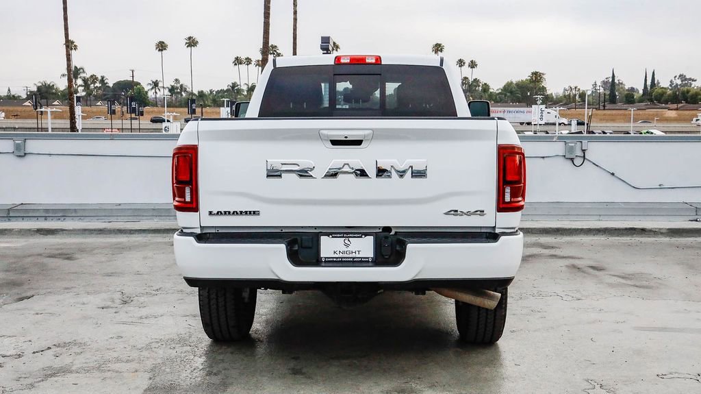 Used 2026 RAM 2500 Laramie AWD/4WD image 8