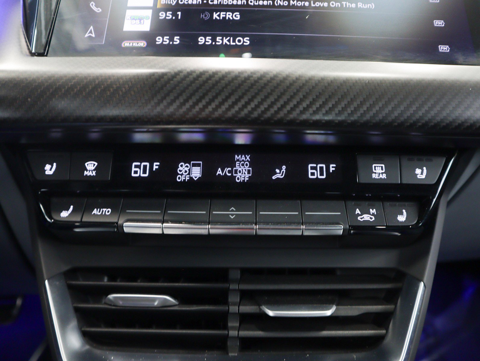 Used 2024 Audi RS e-tron GT w/ Carbon Performance Package image 22