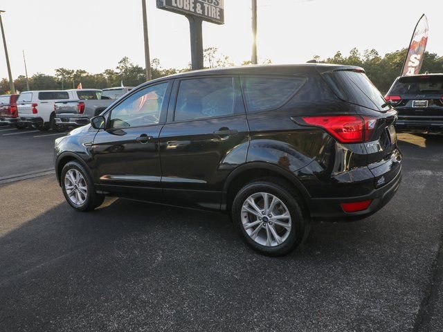 Used 2019 Ford Escape S image 6