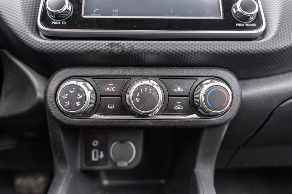 Used 2024 Nissan Kicks S FWD image 26