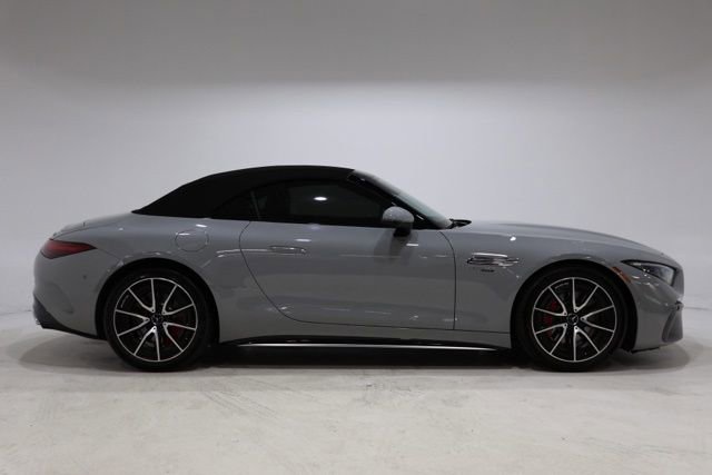 Used 2023 Mercedes-Benz SL 55 AMG 4MATIC image 11