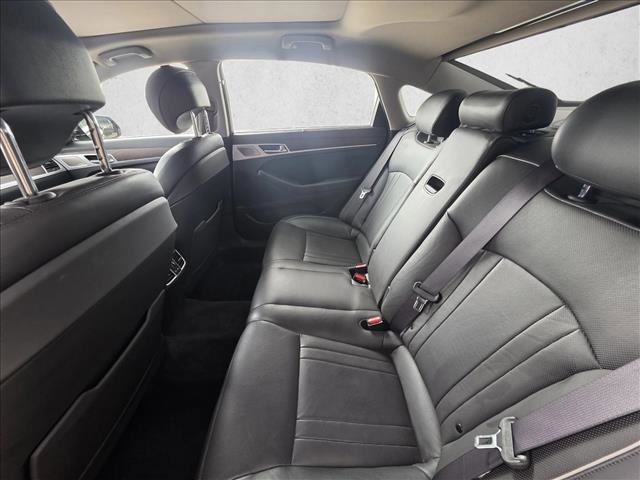 Used 2018 Genesis G80 3.8 w/ Option Group 03 image 16