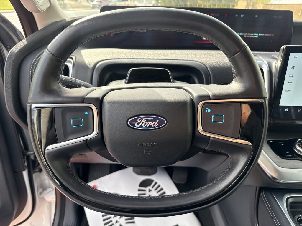 Certified 2025 Ford Expedition Platinum image 14