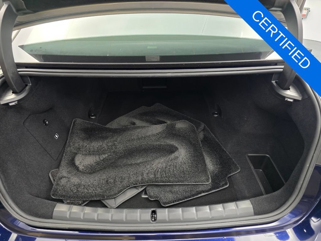 Used 2023 BMW i7 xDrive60 AWD/4WD image 17