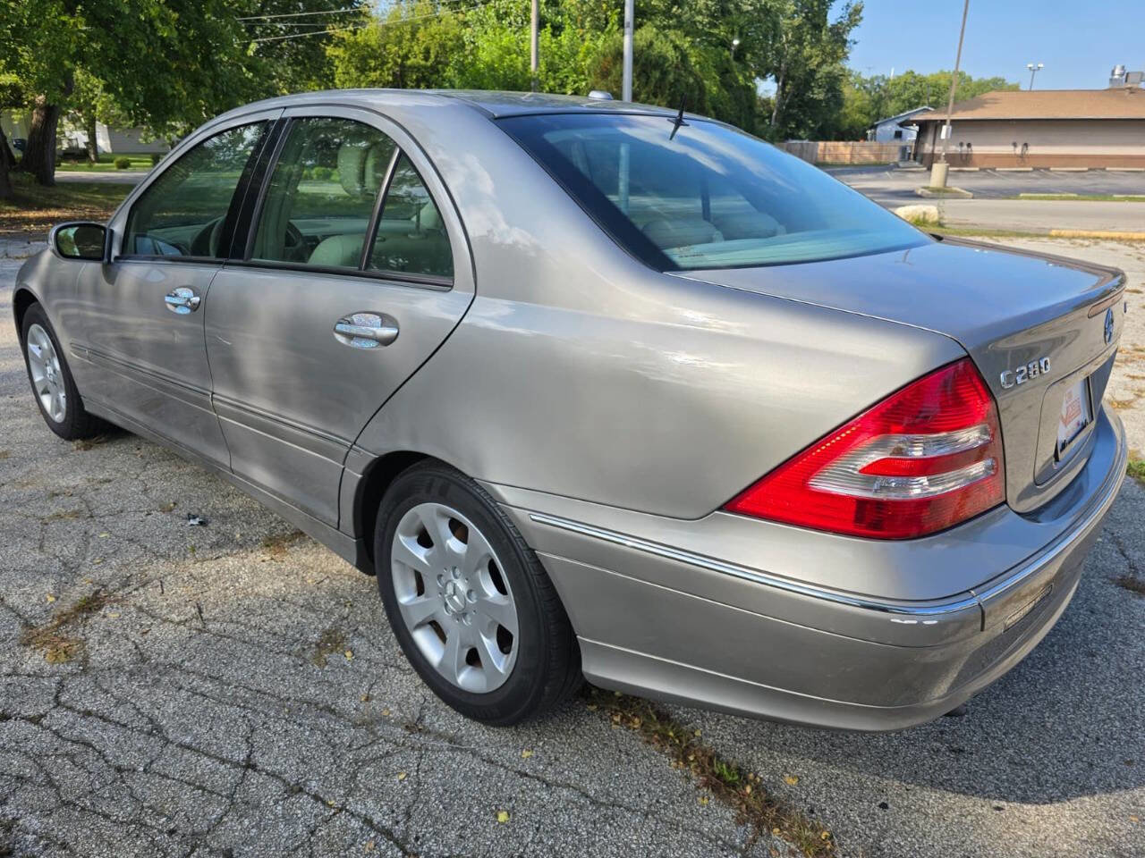 Used 2006 Mercedes-Benz C 280 C 280 Luxury 4MATIC AWD 4dr Se image 6
