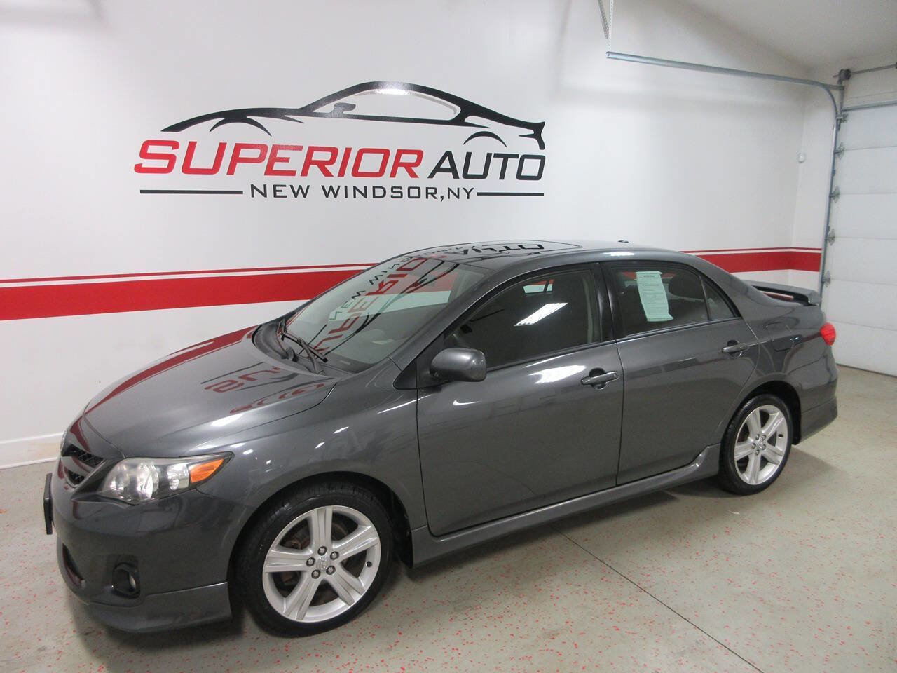 Used 2013 Toyota Corolla S w/ Premium Pkg image 2