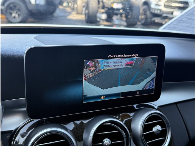 Used 2020 Mercedes-Benz C 300 Sedan image 54