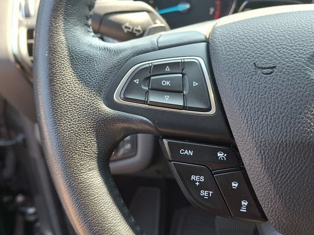 Used 2017 Ford Escape Titanium AWD/4WD image 22