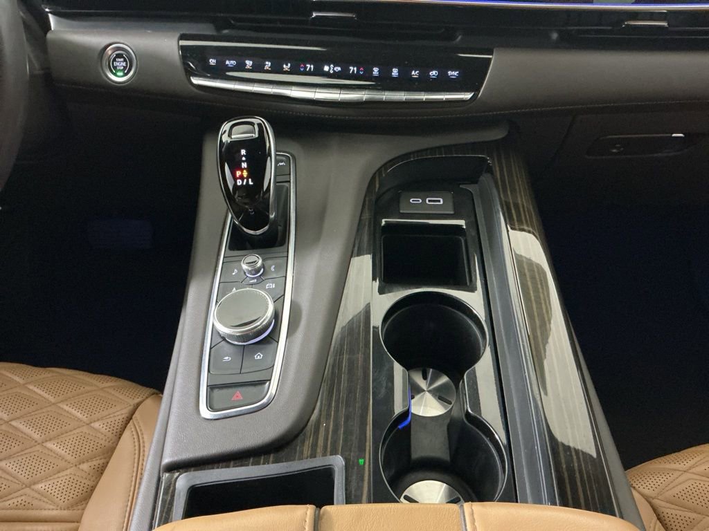 Used 2021 Cadillac Escalade Sport w/ Driver Assist Tech Package image 13