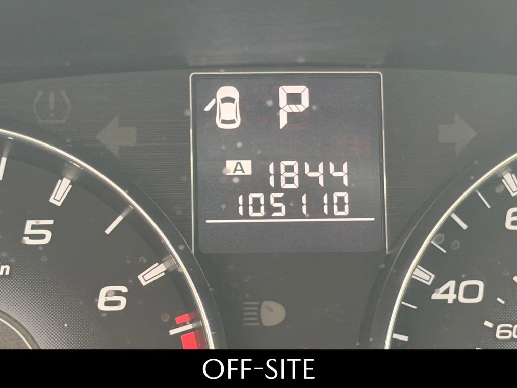 Used 2012 Subaru Outback 2.5i Limited image 16