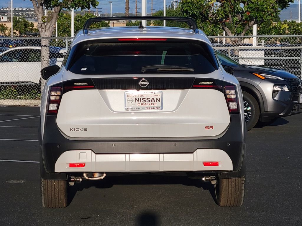 New 2026 Nissan Kicks SR FWD image 19