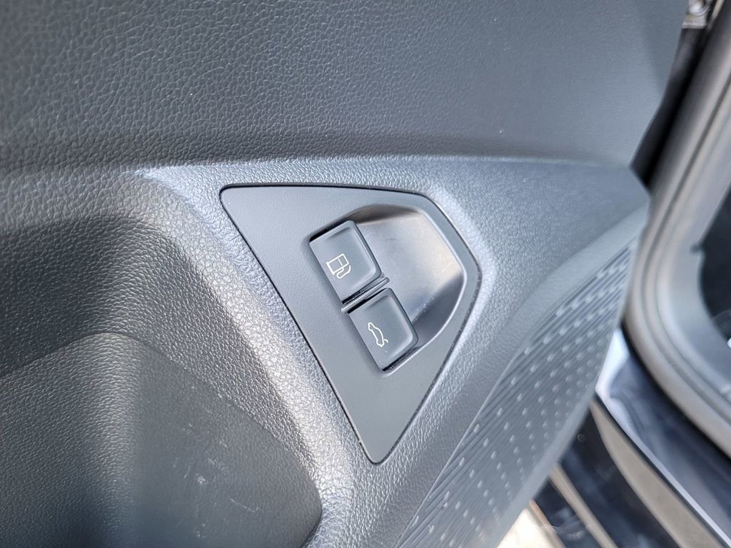 Used 2024 Volkswagen Jetta SE image 25