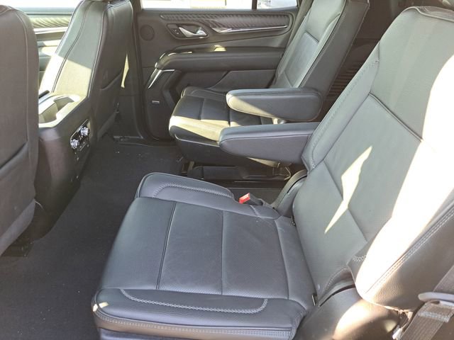 Used 2024 GMC Yukon Denali image 8