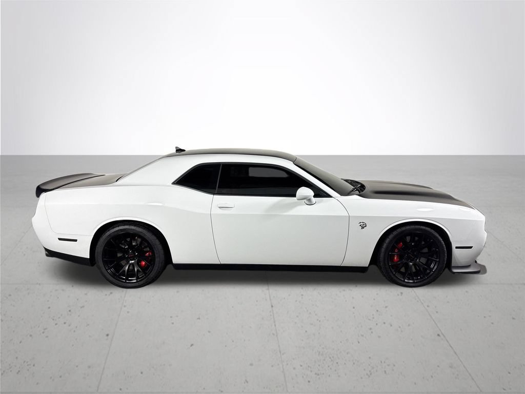 Used 2022 Dodge Challenger SRT Hellcat Redeye RWD image 5