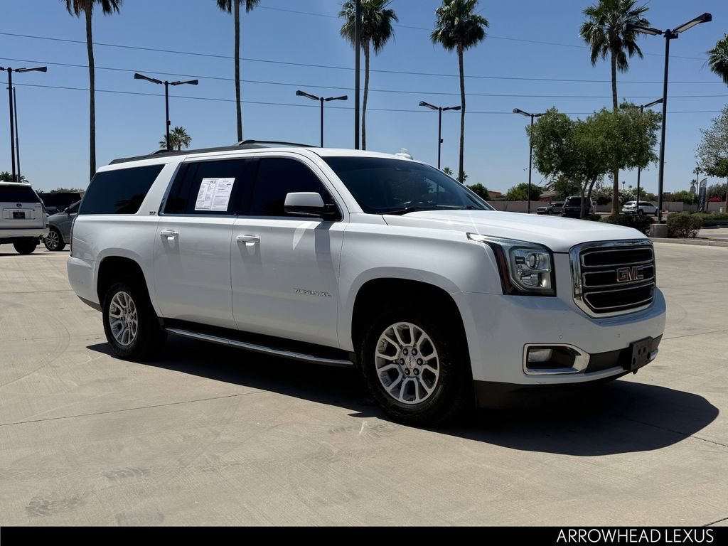 Used 2017 GMC Yukon XL SLT w/ Open Road Package AWD/4WD image 9