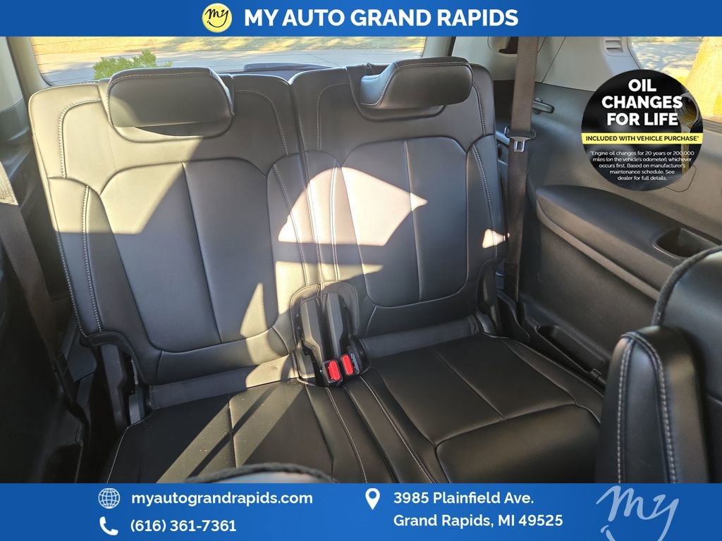 Used 2021 Jeep Grand Cherokee L Limited image 22