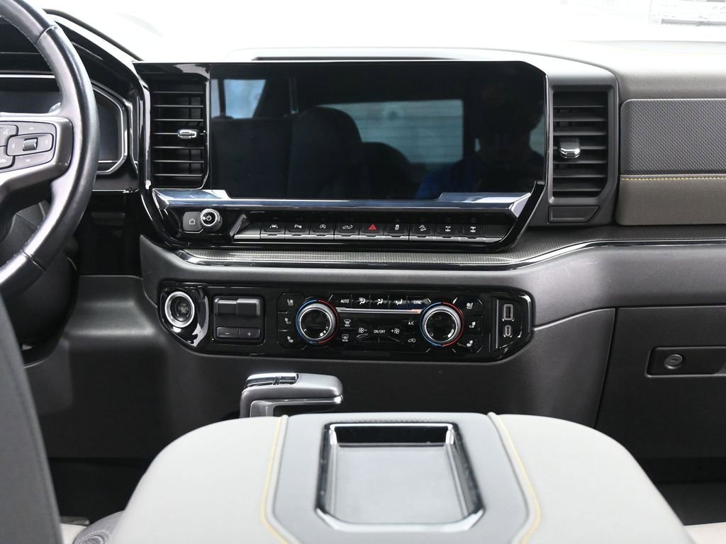 Used 2022 Chevrolet Silverado 1500 ZR2 w/ Technology Package image 25