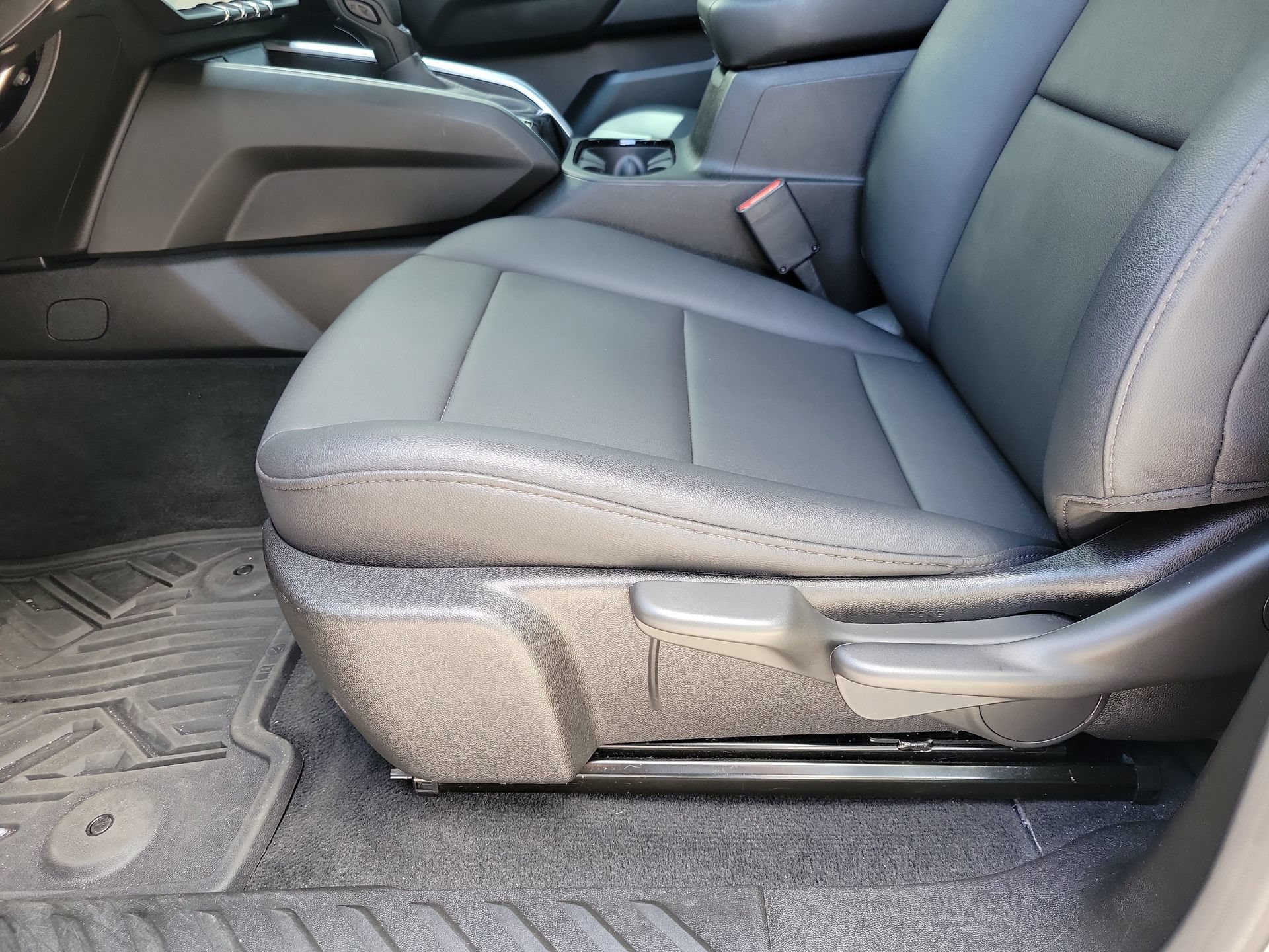 Used 2024 Chevrolet Colorado Trail Boss w/ Safety Package AWD/4WD image 19