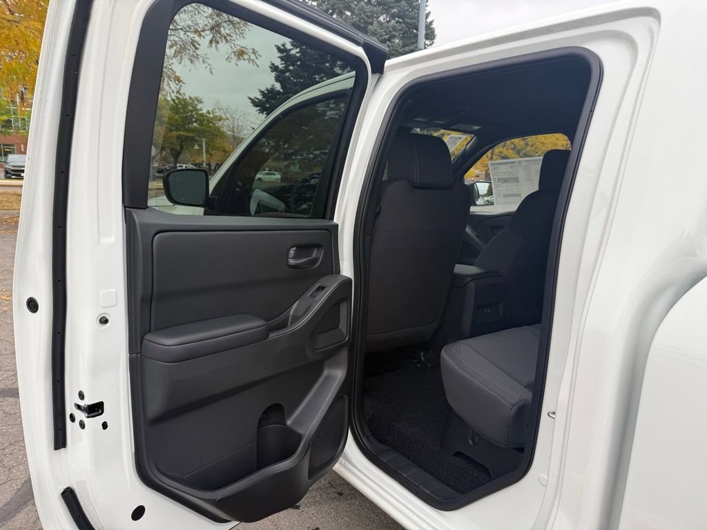 New 2026 Nissan Frontier SV w/ All-Weather Content Package image 18