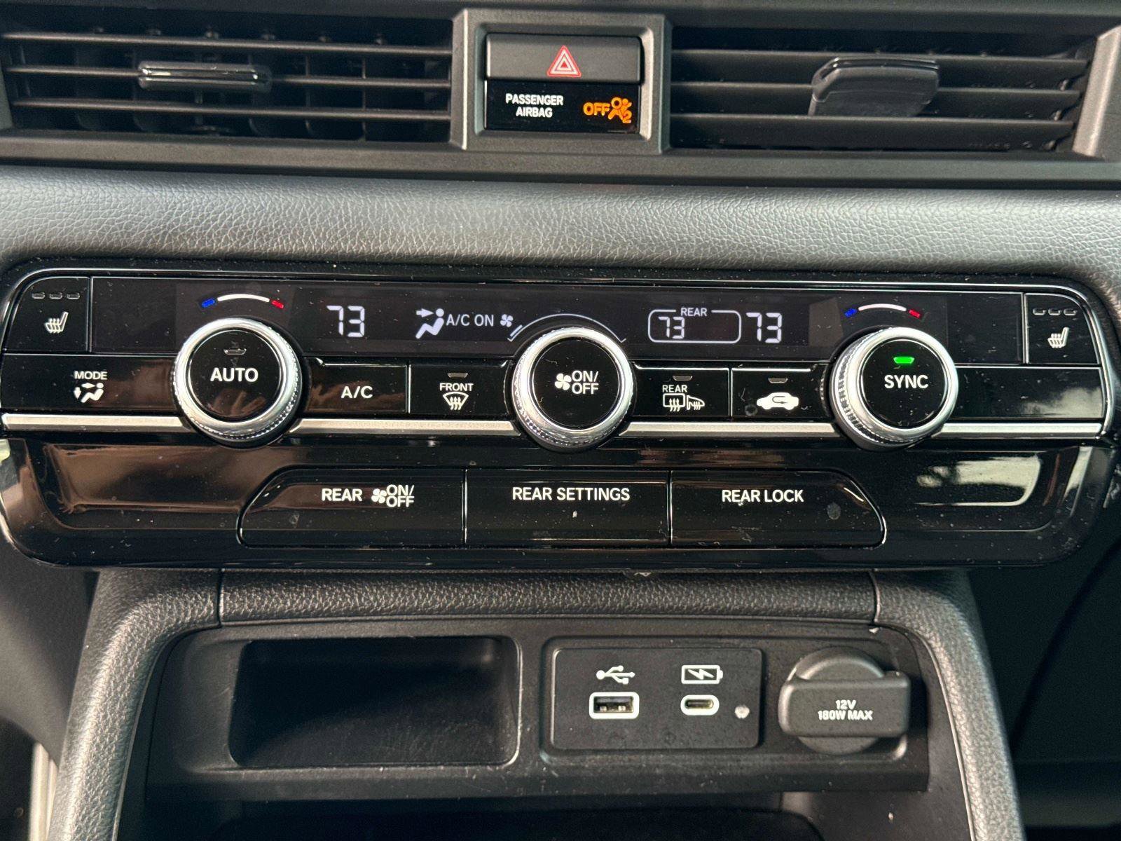 Certified 2024 Honda Pilot Touring image 27