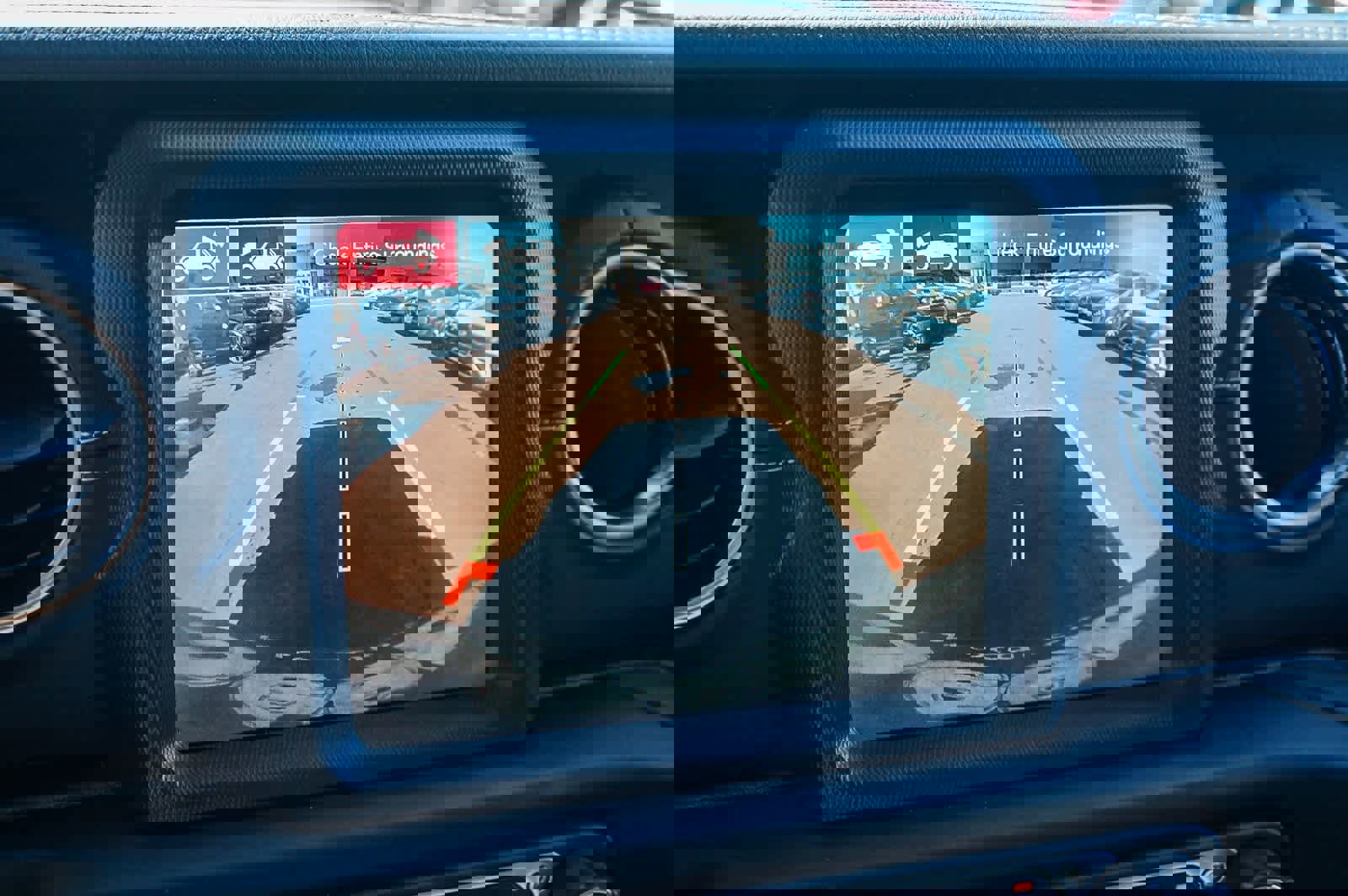 Used 2023 Jeep Wrangler Sahara w/ Safety Group image 21