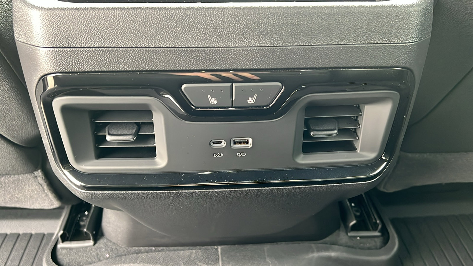 New 2026 Chevrolet Silverado 1500 ZR2 image 17