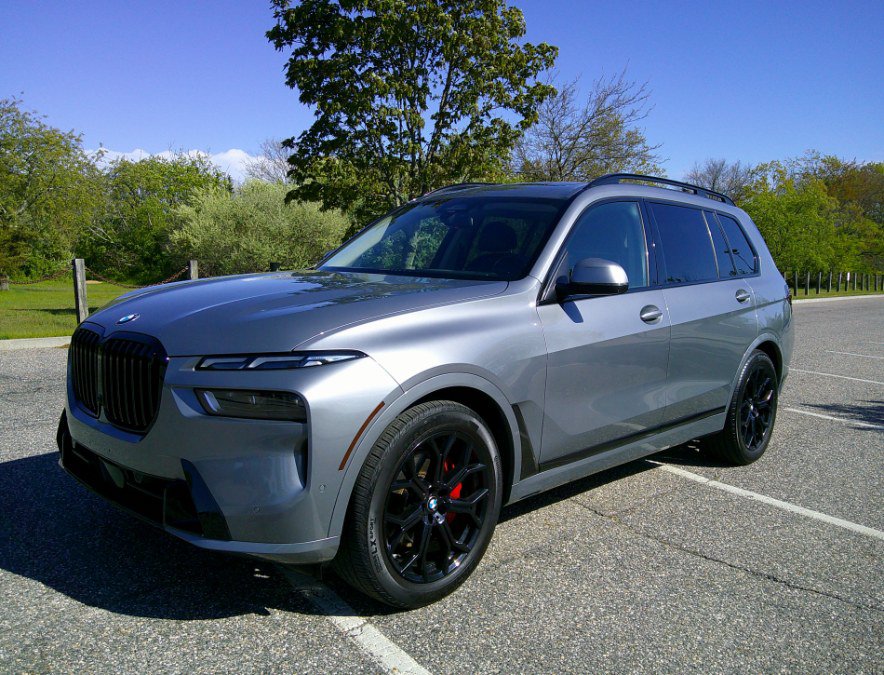 Used 2023 BMW X7 xDrive40i AWD/4WD image 13
