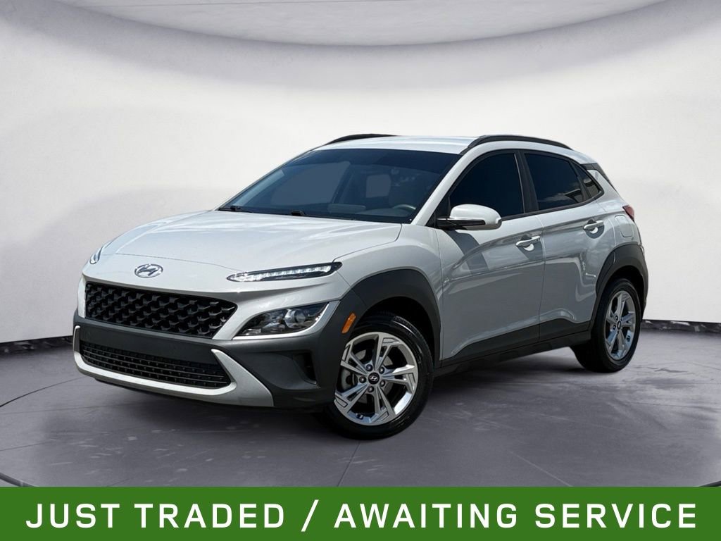Used 2022 Hyundai Kona SEL FWD image 1