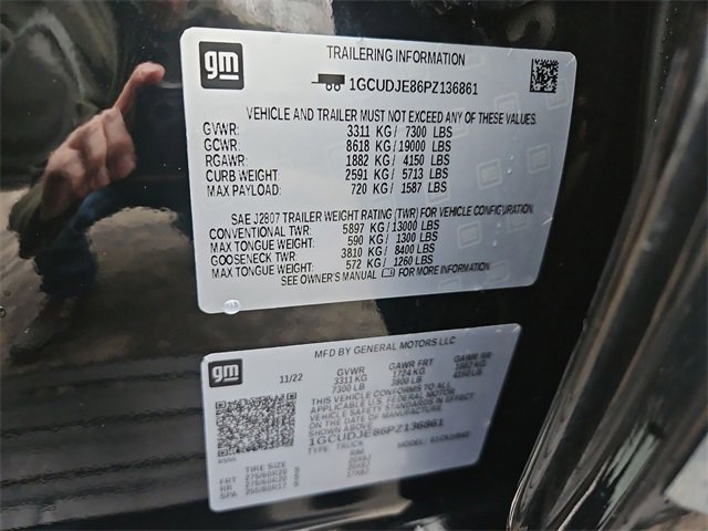 Used 2023 Chevrolet Silverado 1500 High Country w/ Technology Package image 34