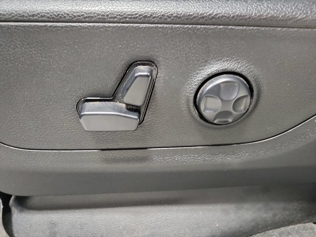 Certified 2020 RAM 1500 Big Horn AWD/4WD image 35