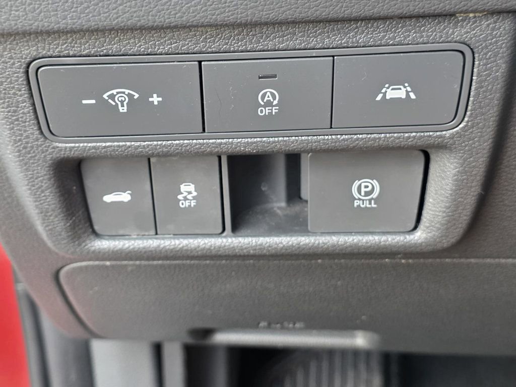 Used 2023 Hyundai Sonata SE image 18